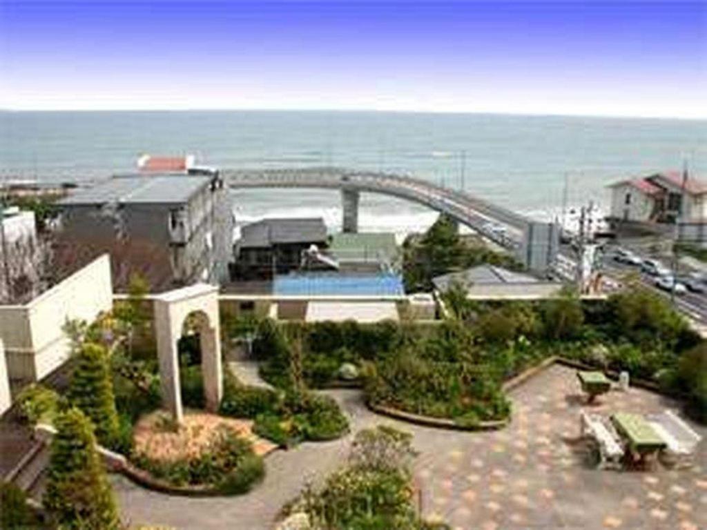 Hotel Tenchikaku Хітата Екстер'єр фото