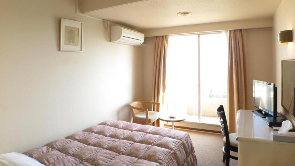 Hotel Tenchikaku Хітата Екстер'єр фото