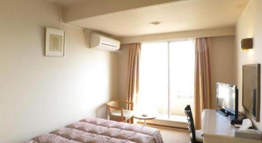 Hotel Tenchikaku Хітата Екстер'єр фото