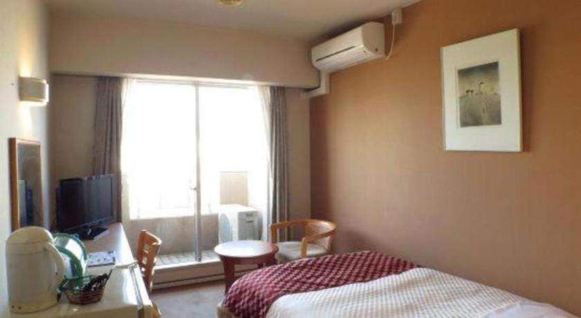 Hotel Tenchikaku Хітата Екстер'єр фото